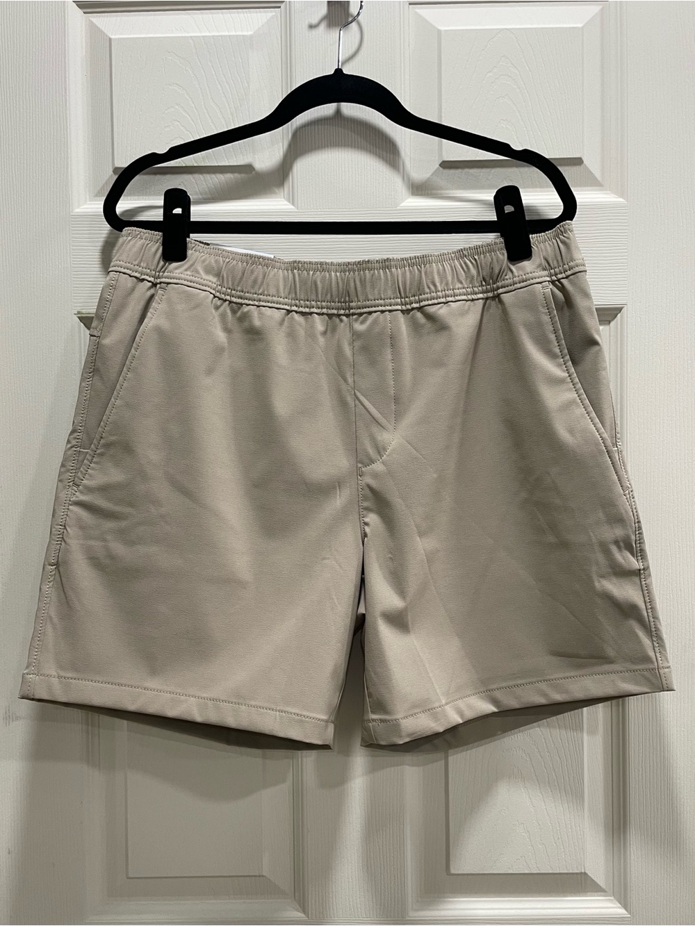 NWT Khaki or Black Member’s Mark Tech Pull On Shorts Men’s Size L